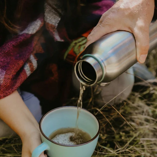 Geïsoleerde drinkfles 0 5 L en 0 75 L van Black+Blum - Afbeelding 8